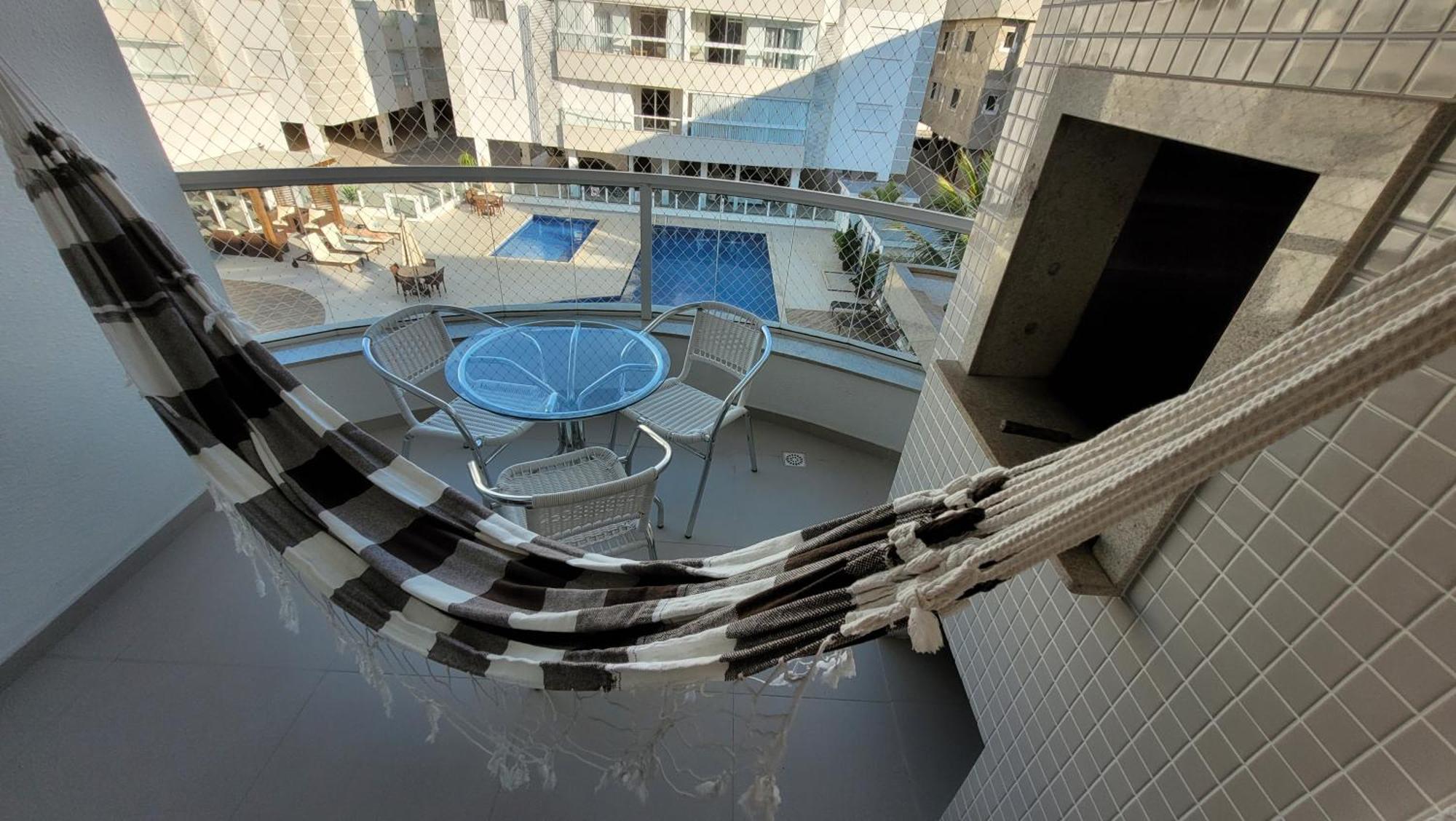 Apartamento Frente Para A Piscina A Uma Quadra Da Praia Florianópolis Zewnętrze zdjęcie