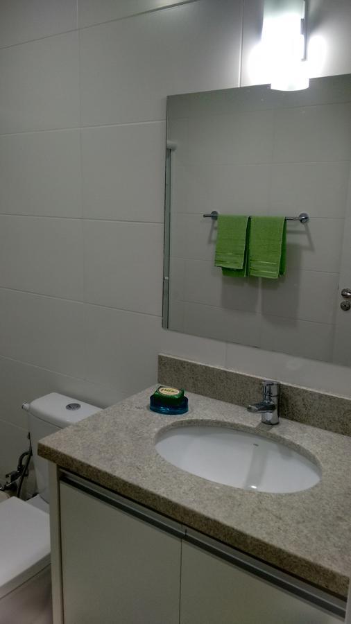 Apartamento Frente Para A Piscina A Uma Quadra Da Praia Florianópolis Zewnętrze zdjęcie