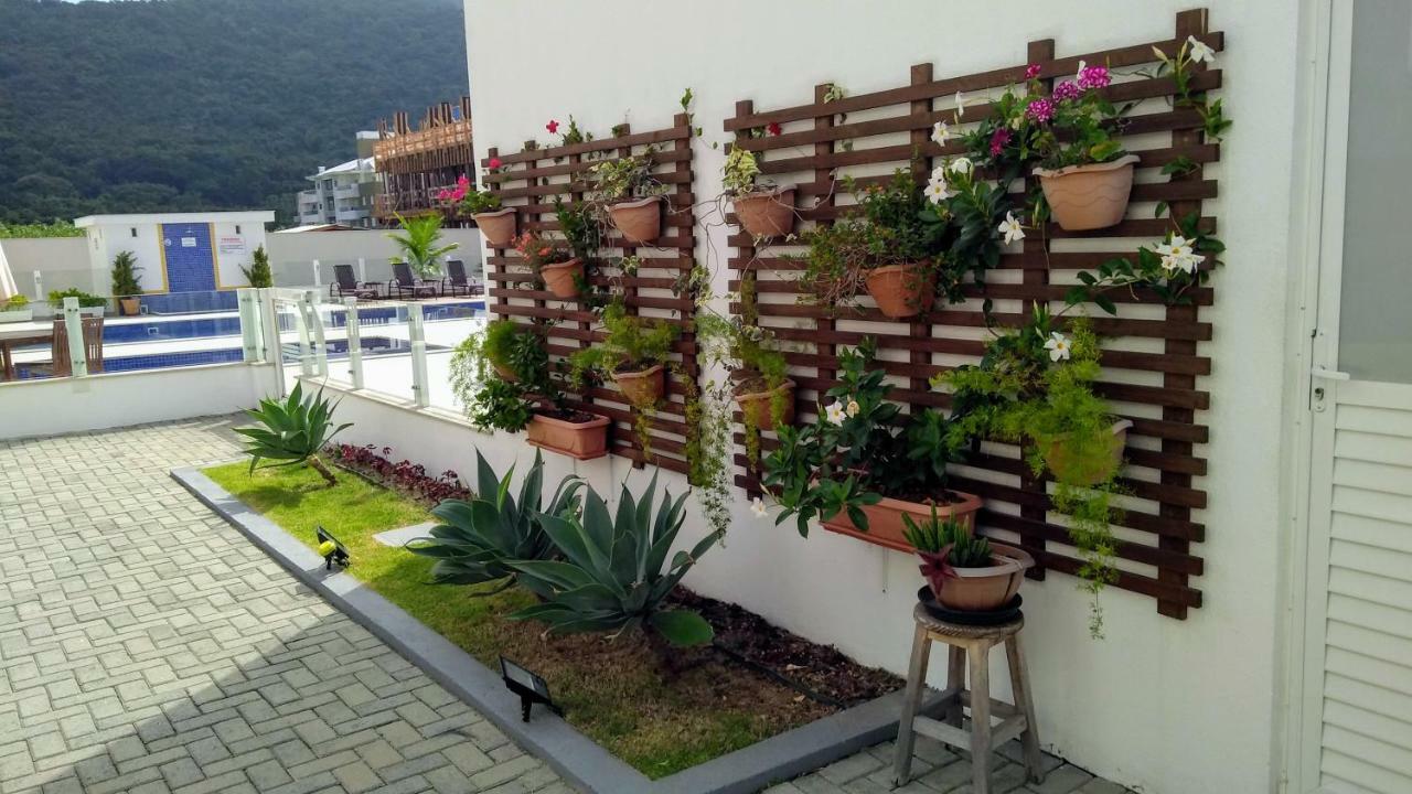 Apartamento Frente Para A Piscina A Uma Quadra Da Praia Florianópolis Zewnętrze zdjęcie